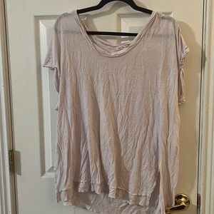 light purple tshirt size medium